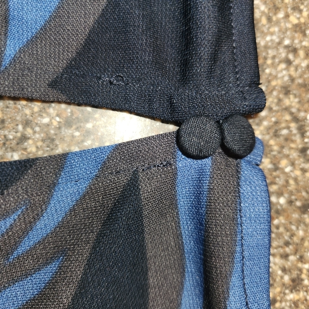 H&M Blue Floral Jumpsuit Size L Jersey Knit Sleeveless Low Back Keyhole Closure - Picture 8 of 16